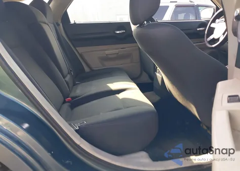 2005 Dodge Magnum Se from USA, damaged, VIN 2D4FV48T05H531237